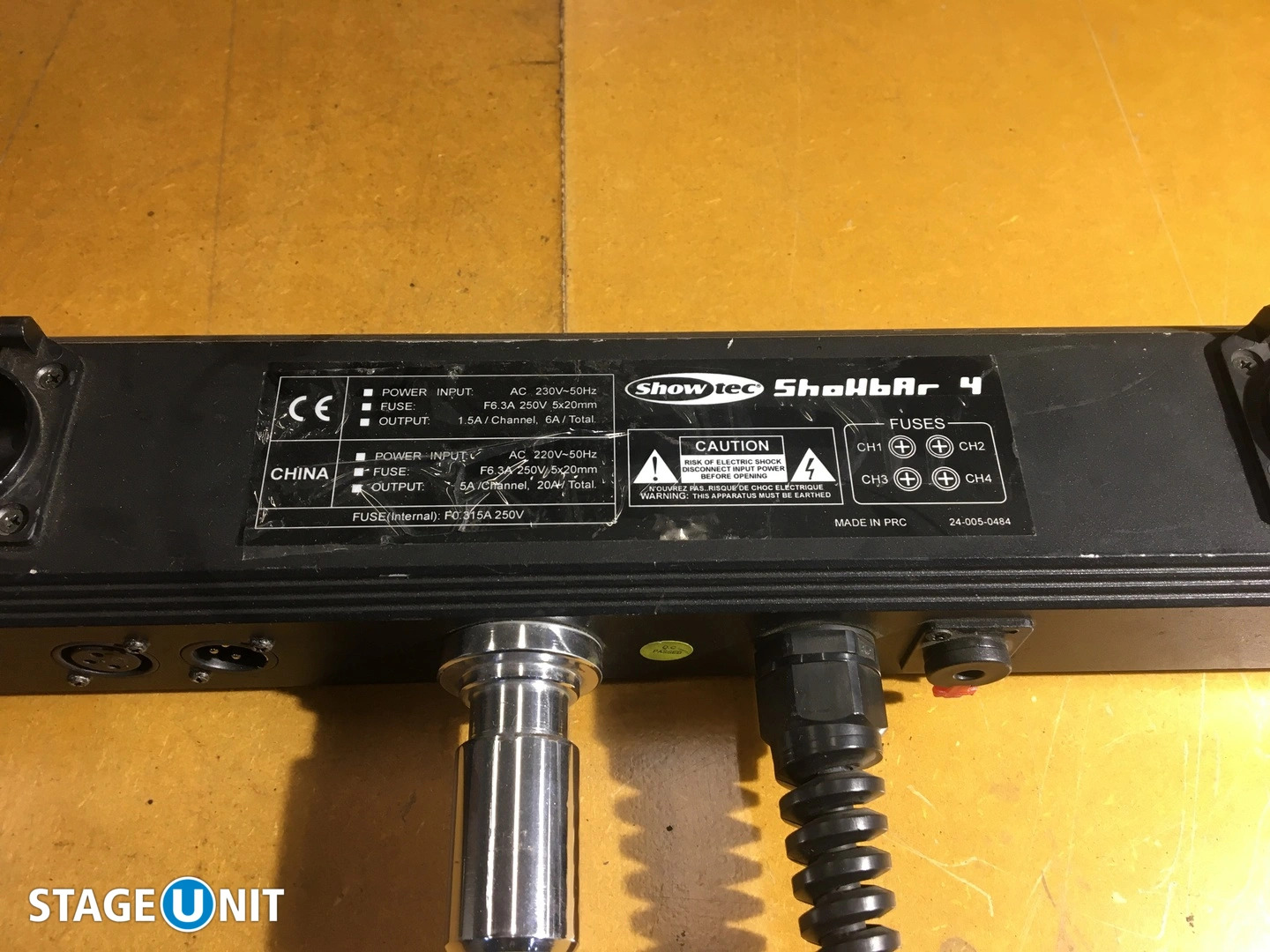 SHOWTEC DMX BOOSTER BAR–4